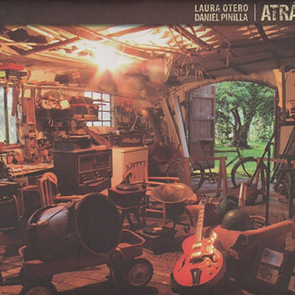 ATRAS | LAURA OTERO