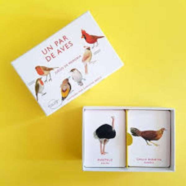 UN PAR DE AVES | CHRISTINE BERRIE