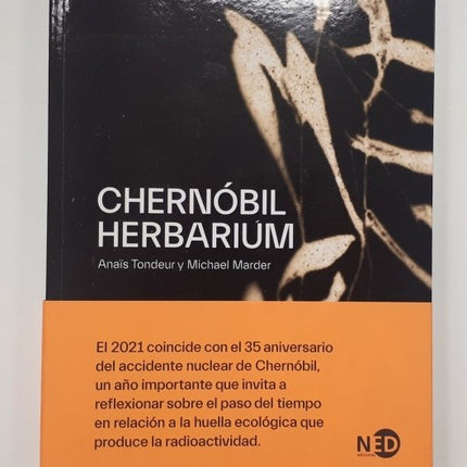 CHERNOBIL HERBARIUM | ANAIS TONDEUR