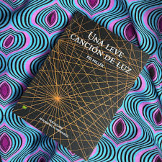 UNA LEVE CANCION DE LUZ | KEI MILLER